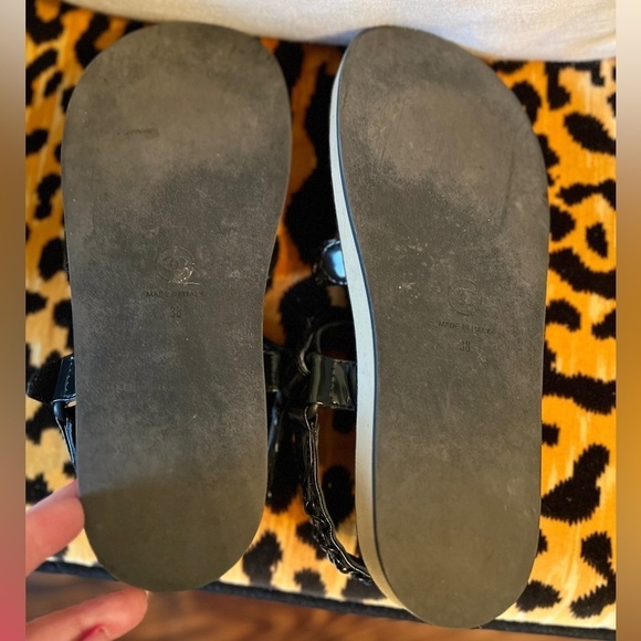 CHANEL Lambskin Chain Black on Black Quilted Dad Velcro Sandals - Picture 13 of 13